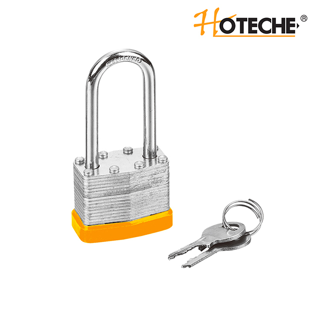 CADENAS LAMINÉ À MANILLE LONGUE