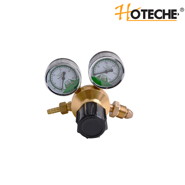 REGULATEUR DE GAZ ET JAUGE D'ECOULEMENT