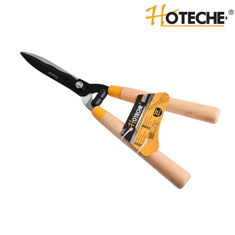 POIGNEE EN BOIS CISAILLE